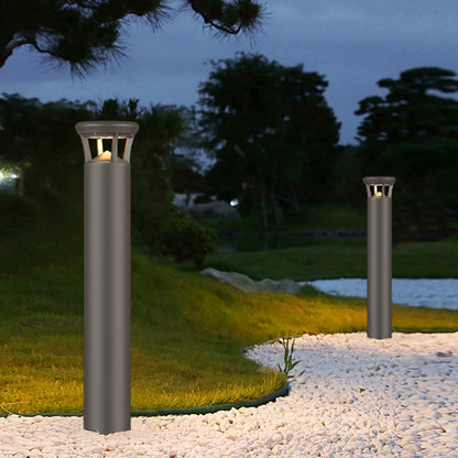 Outdoor LED flat top bollard light with Type V light distribution and cULus wet location certification