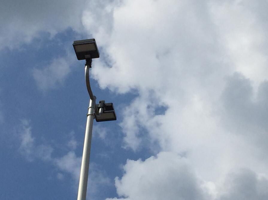 Galvanized Steel Double Bullhorn Bracket for Commercial LED Lights